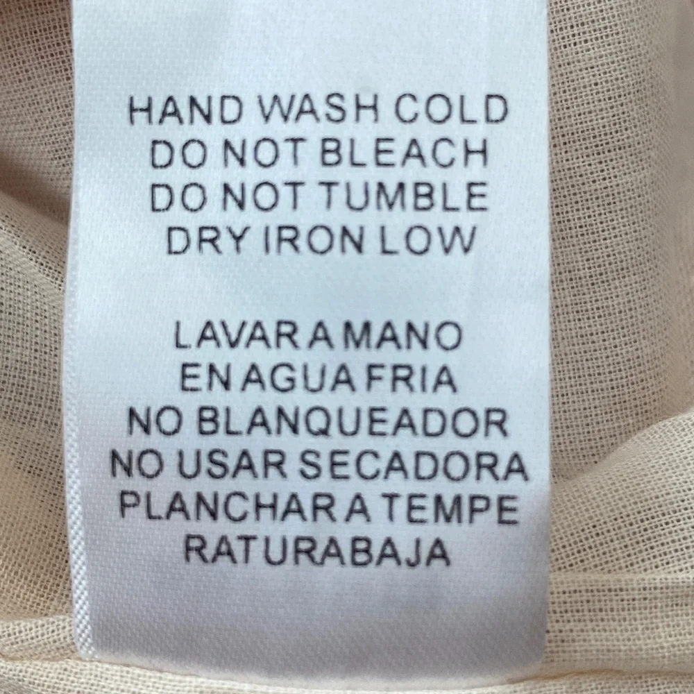 Aureum Designer's Floral Henley Puff Sleeve Blouse (NWOT) Size Small - Picture 11 of 15